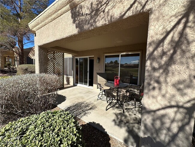 Building Photo - 9537 Eagle Valley Dr