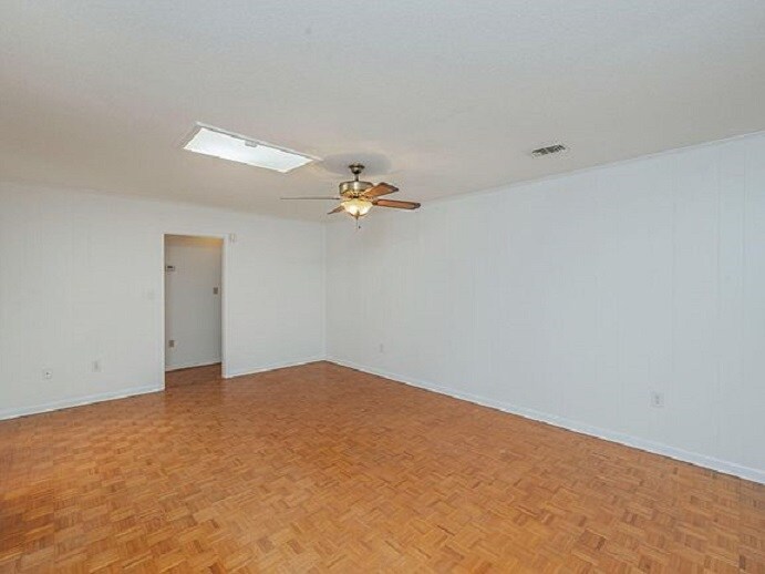 Building Photo - 110 Gardenia Ct NW
