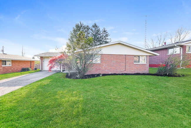Primary Photo - 3 Bedroom Dayton Home