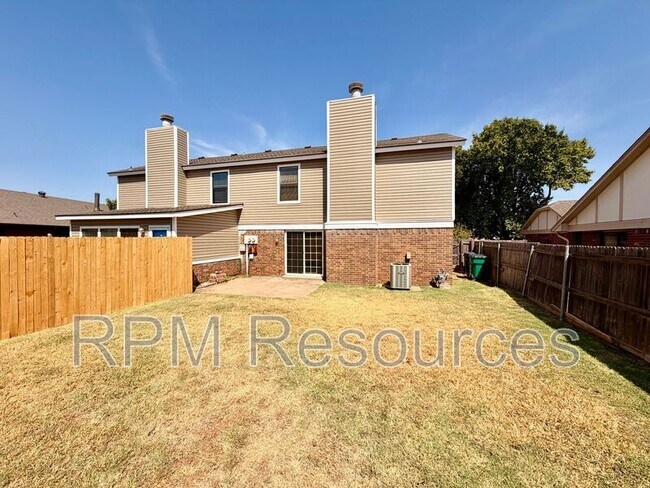Building Photo - 6012 Gaelic Glen Dr