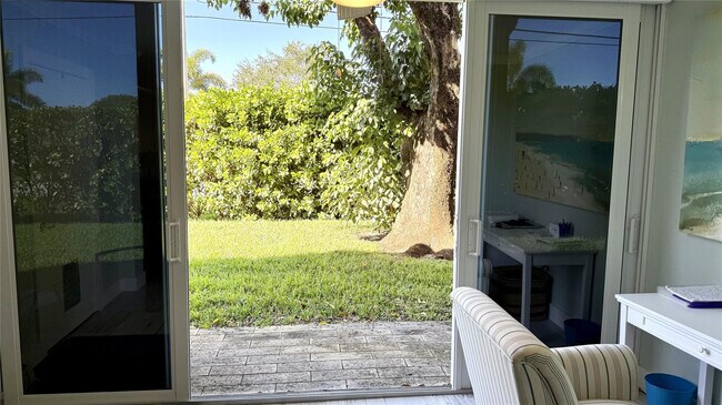 Building Photo - 12 Willowbrook Ln