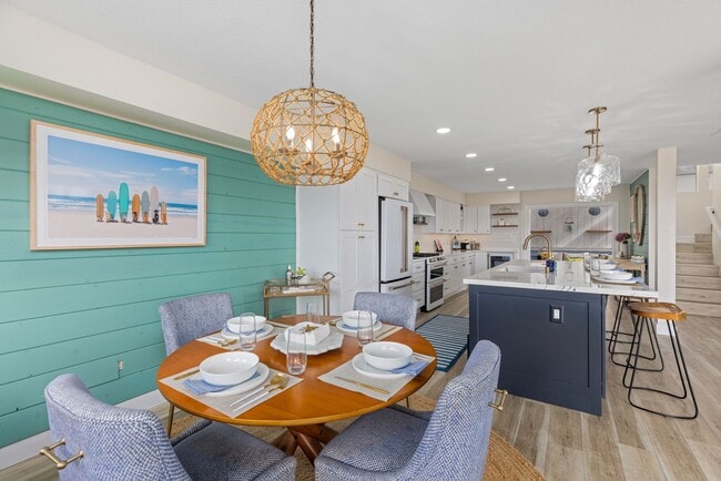 Building Photo - Ocean View Leucadia Townhome | Walk to Beach, Dining & More