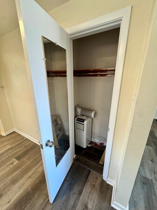 Building Photo - 229-231 Marylea Avenue (LO)