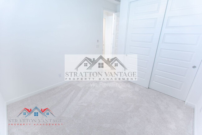 Building Photo - 4117 E Pinto Dr