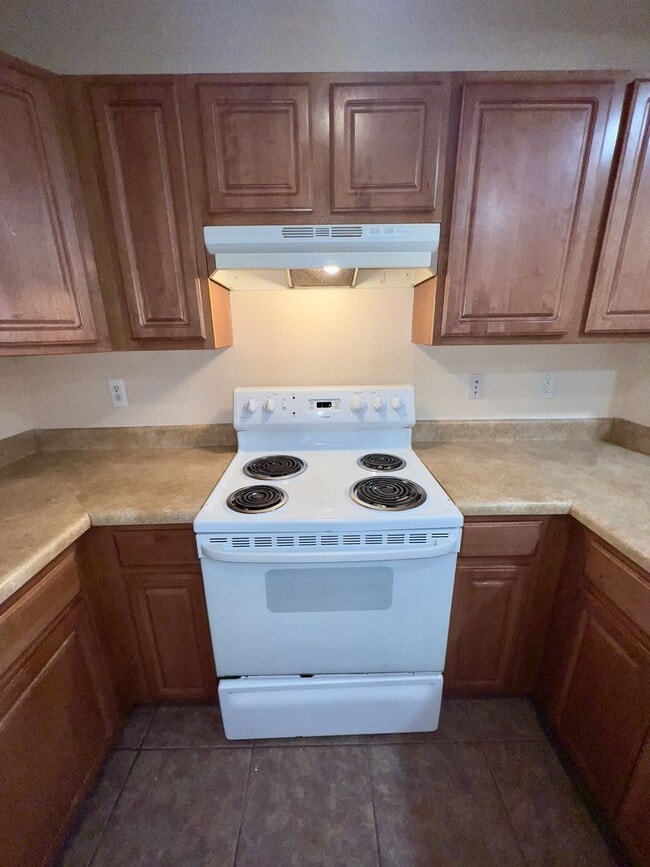 Building Photo - Beautiful Town Home in the Heart of San Antonio