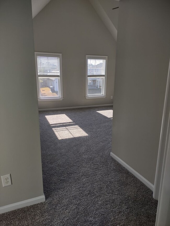 Building Photo - Start 2026 with this HOME!!!