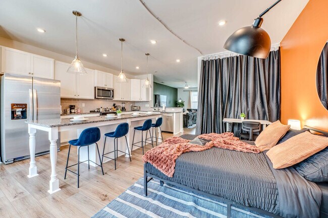 Building Photo - 4016 Bunker Dr