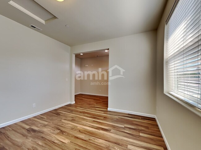 Building Photo - 2689 Justice Pl