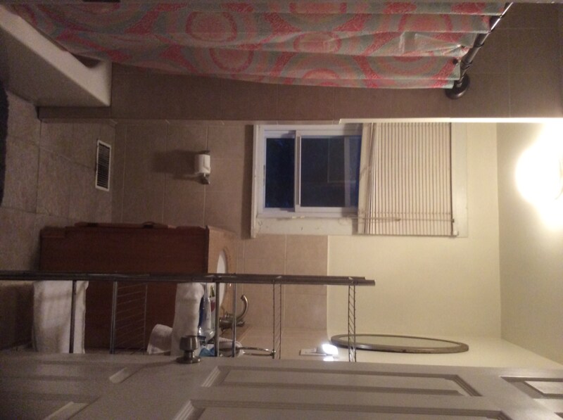 Building Photo - 4 E Broad St