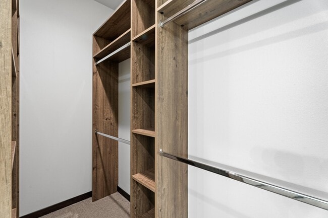 Building Photo - 1107 S Foss Ave