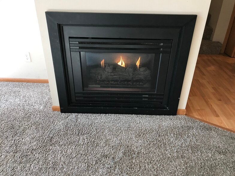 Building Photo - 14179 Plymouth Ave