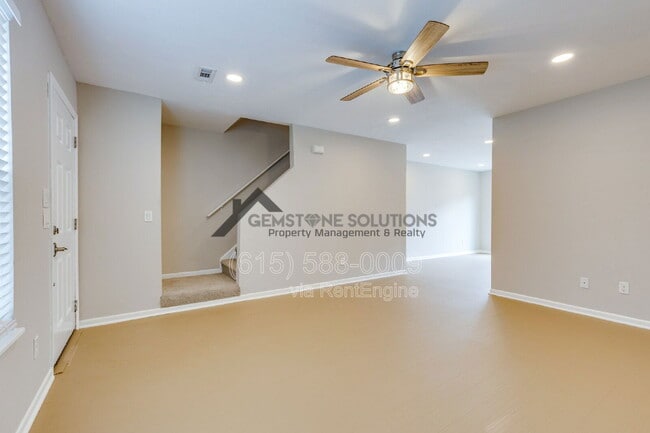 Building Photo - 2004 Granville Rd