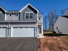 Building Photo - 111 Magnolia Dr