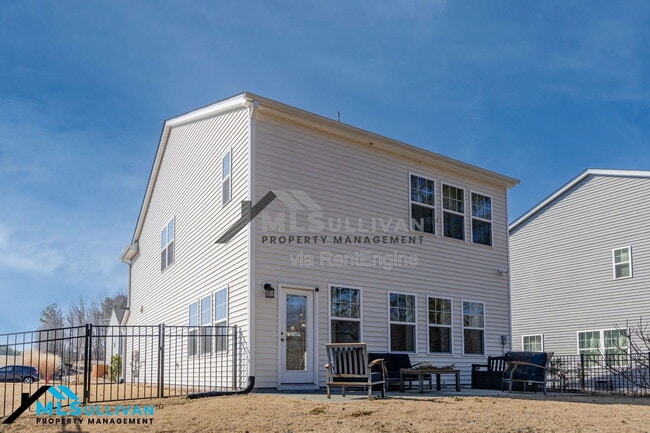 Building Photo - 312 Bedivere Ln