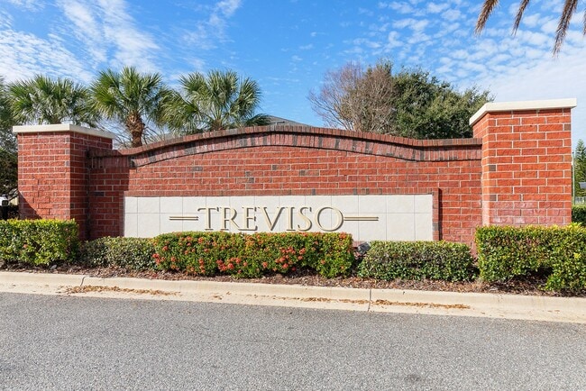 Building Photo - PRISTINE CLEAN 3 BDRM TOWNHOUSE IN SANFORD!