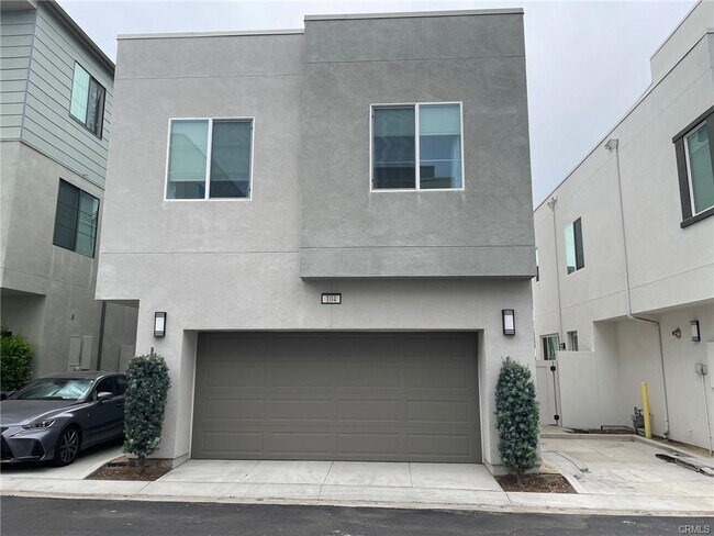 Building Photo - 104 Allusion