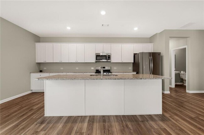 Building Photo - 4335 Magpie Dr