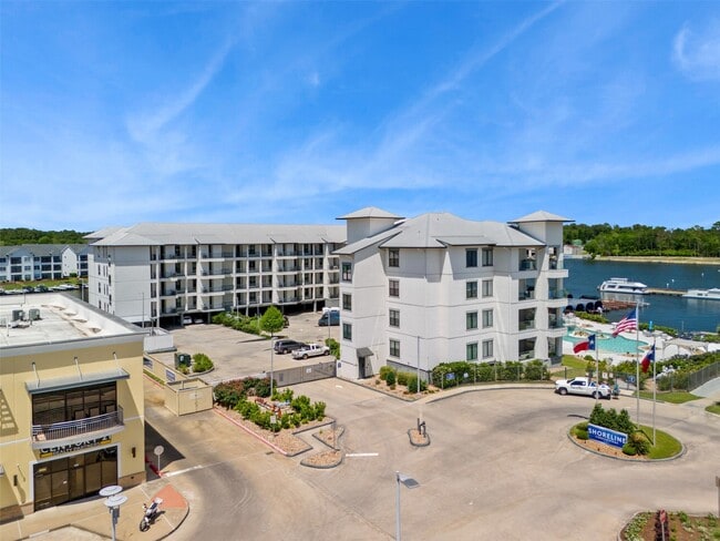 Building Photo - 199 Waterpoint Court