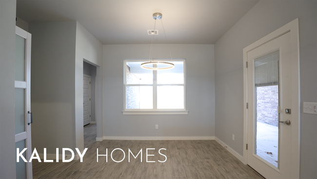 Building Photo - 303 Kirks Holw