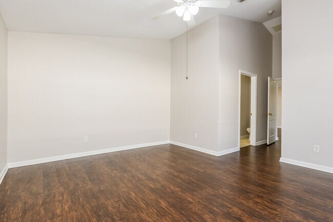 Building Photo - 3048 Merlot Way