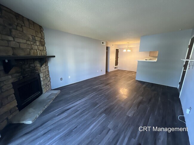 Building Photo - Spacious 2 Bed, 2 Bath Condo – Prime Lowry Location!