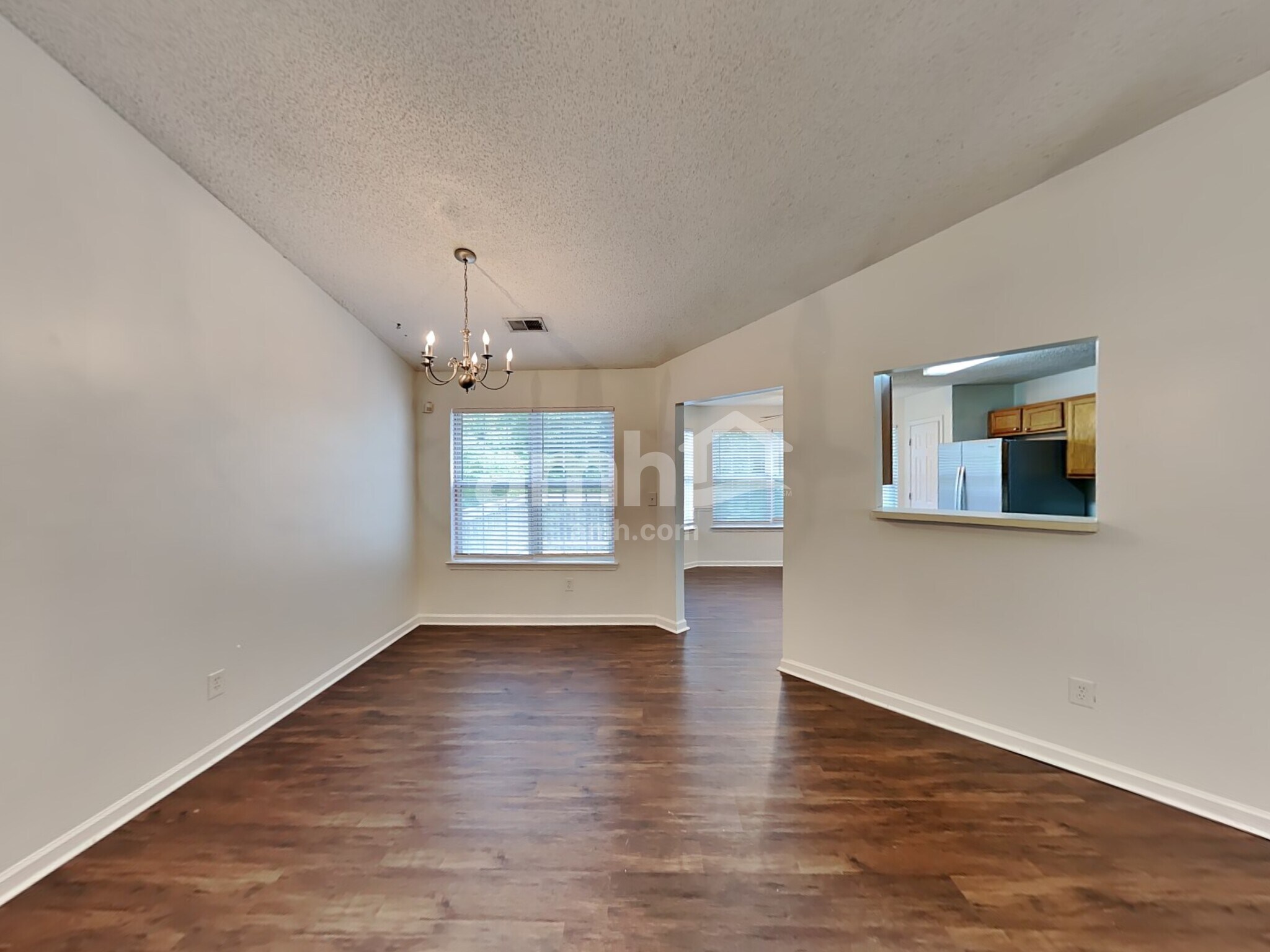 Building Photo - 4238 Zephyrhills Dr
