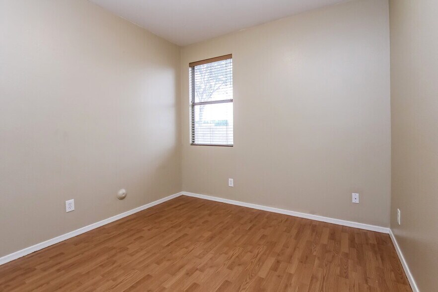 Building Photo - 20734 N 94th Ln