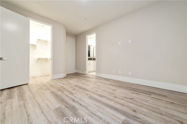 Building Photo - 55 Crater