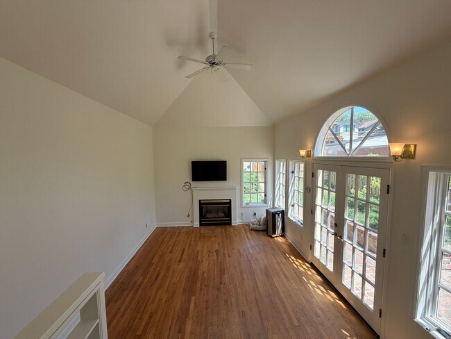 Building Photo - Classic Wash Park Gem with Detached Garage, Finished Basement & Stunning Great Room Addition