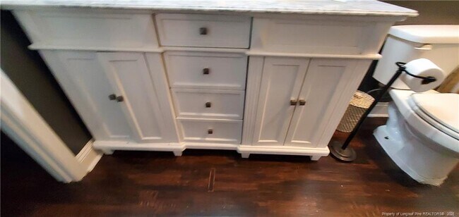 Building Photo - 1401 Carnsmore Dr