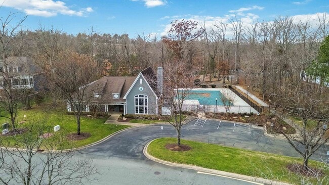 Building Photo - Beautiful Home just minutes from Mountain Island lake