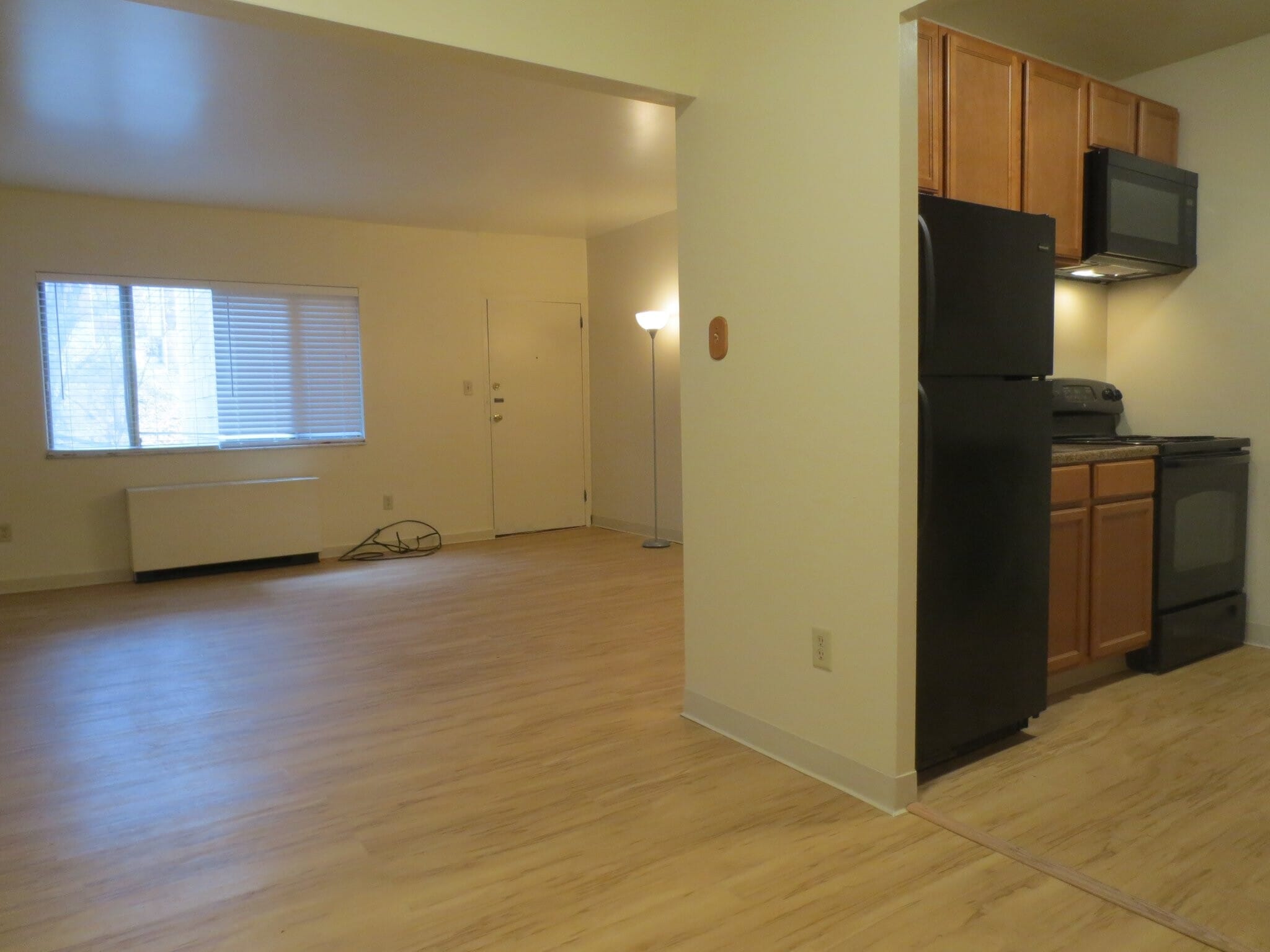 Building Photo - 6350 Forward Ave