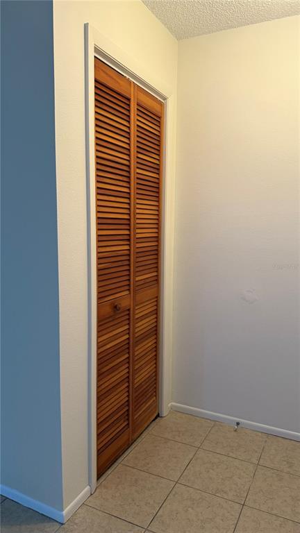 Building Photo - 3956 Elvira Ct