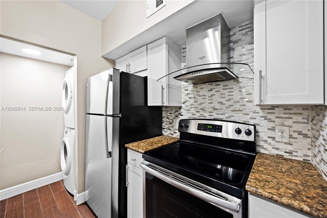 Building Photo - 3102 Tuscany Way
