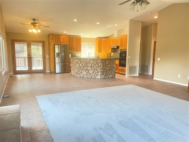 Building Photo - Views Galore from this Harbison Canyon Home!