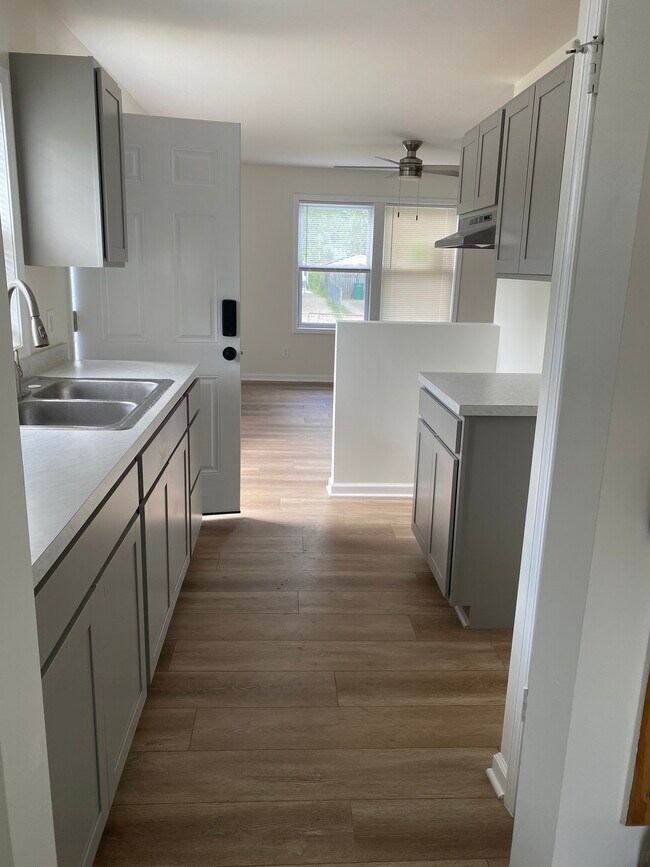 Stainless steel stove and refrigerator are there, not pictured. - 291 Dakota St