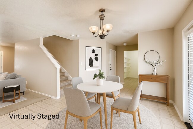 Building Photo - Close to Randolph AFB!