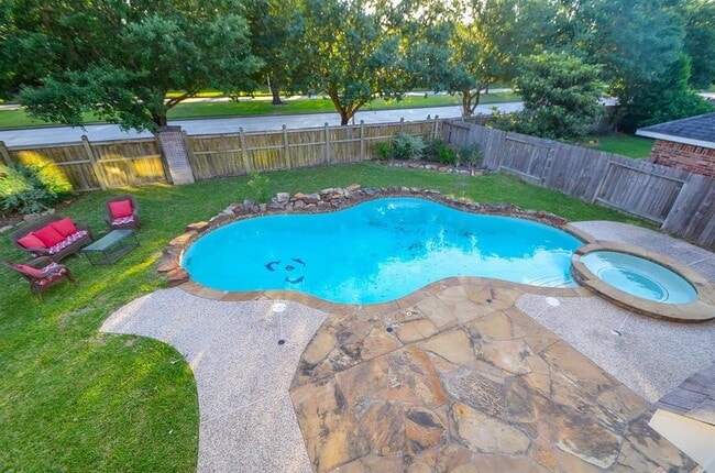 Building Photo - 6314 Columbia Falls Ln