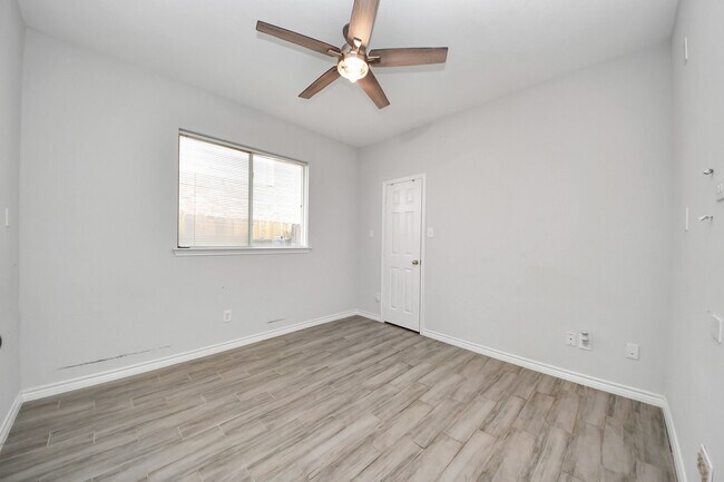 Building Photo - 11514 Mill Bridge Ct