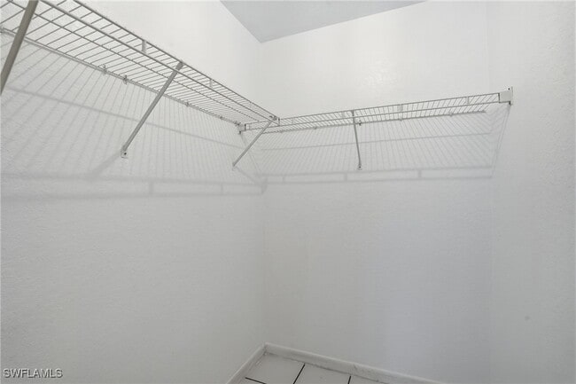 Building Photo - 391 8th St SE