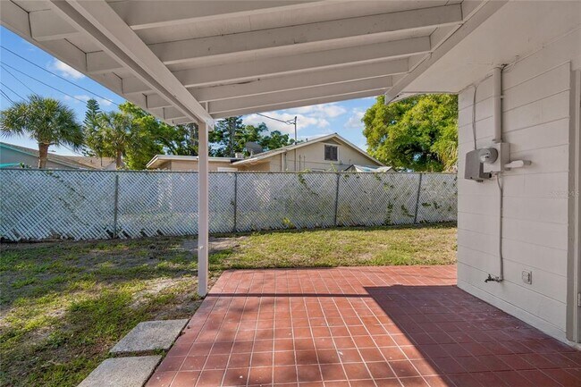 Building Photo - 3777 67th St N