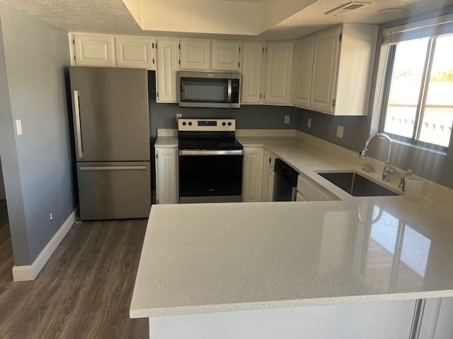 Building Photo - 755 E Fort Pierce Dr