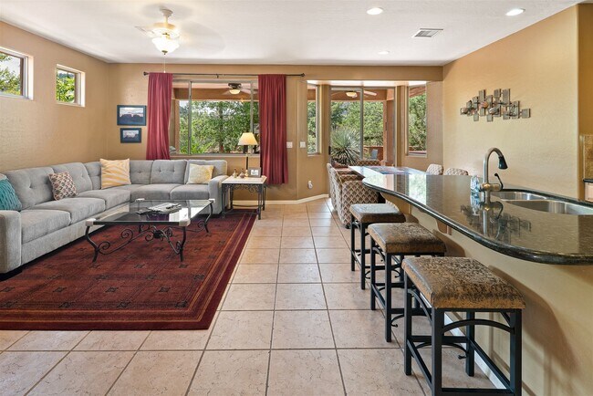 Building Photo - 90 E Bighorn Ct