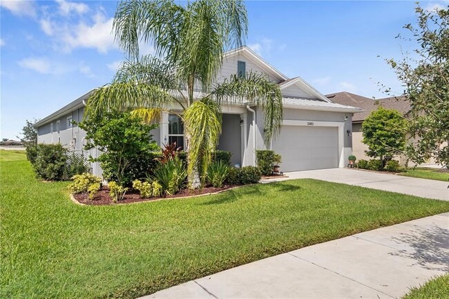 Building Photo - 13413 Palmera Vista Dr