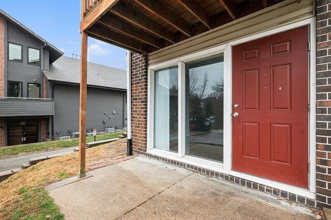 Building Photo - 11718 Arbor St