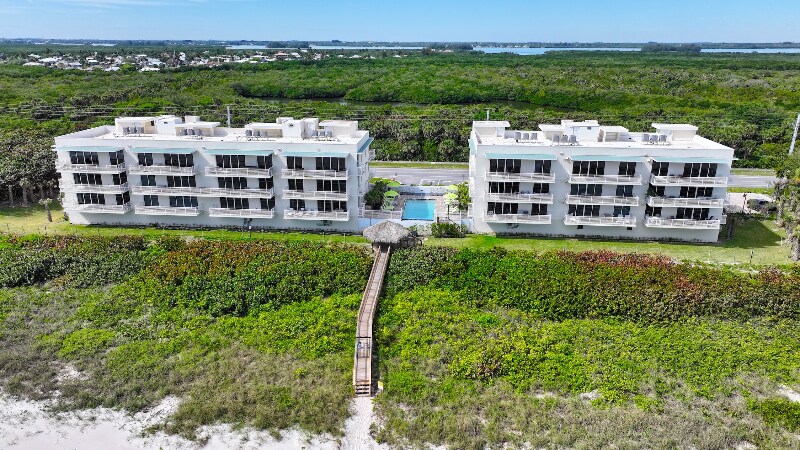 Building Photo - 4810 N Hwy A1A