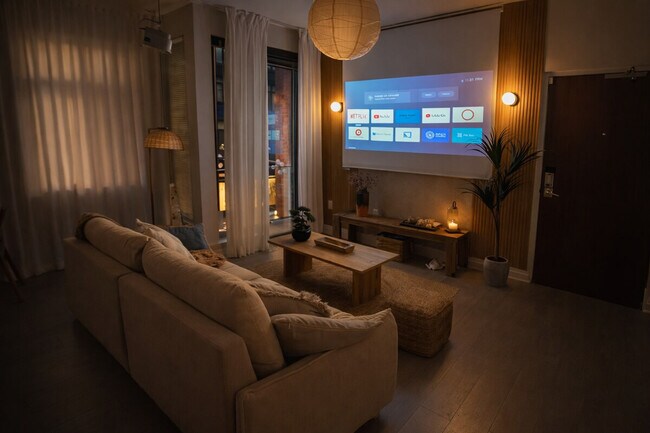 Building Photo - 1330 Wallach Pl NW