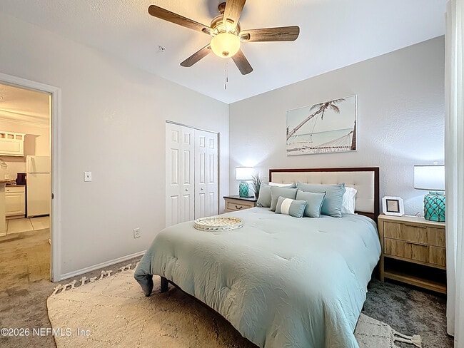 Building Photo - 13810 Sutton Park Dr N