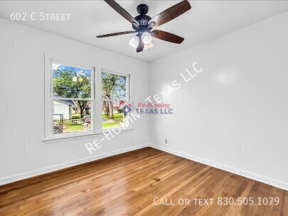 Building Photo - 602 C St