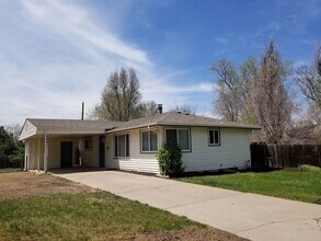 Building Photo - Long Realty & Property Management - 3 Bedr...